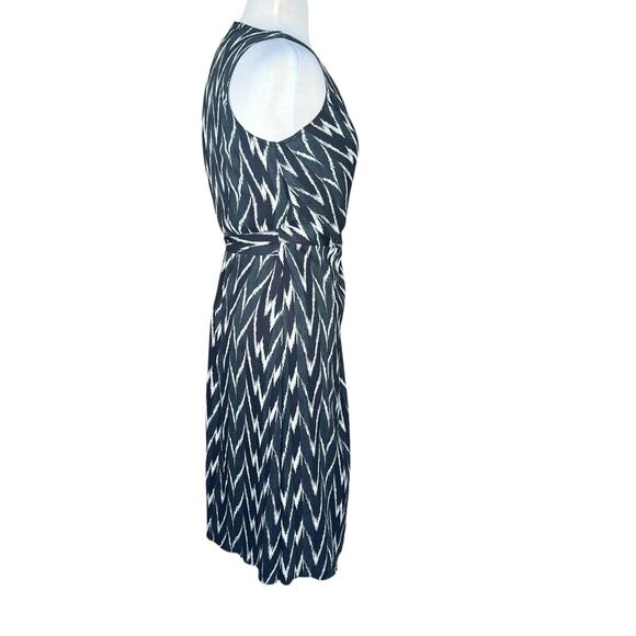 Ann Taylor Black, Green & White Chevron Print Belted Wrap Midi Dress Size 4 NWT - Picture 5 of 13